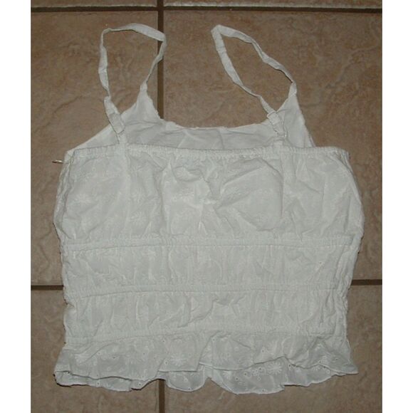 NEW Girls Sz XL (14) White Eyelet Adjustable Straps Sleeveless Top ART CLASS - Picture 4 of 4